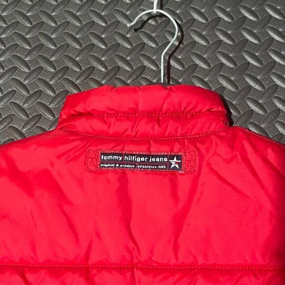 tommyhilfiger Red Quilted puffer vest woman’s Size Large - Picture 6 of 6